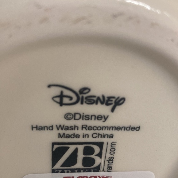 Disney Mickey Mouse Snowman Christmas Mug with Topper - Picture 4 of 4